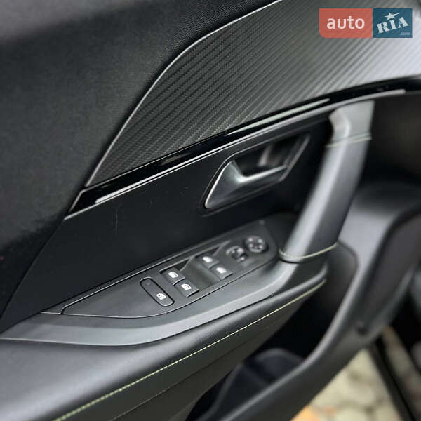 Внедорожник / Кроссовер Peugeot e-2008 2022 в Ровно