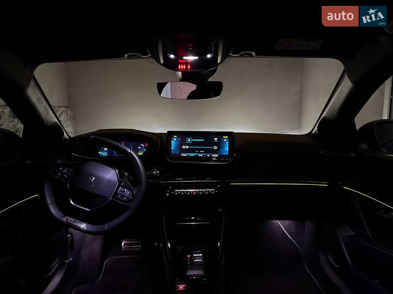 Внедорожник / Кроссовер Peugeot e-2008 2022 в Ровно