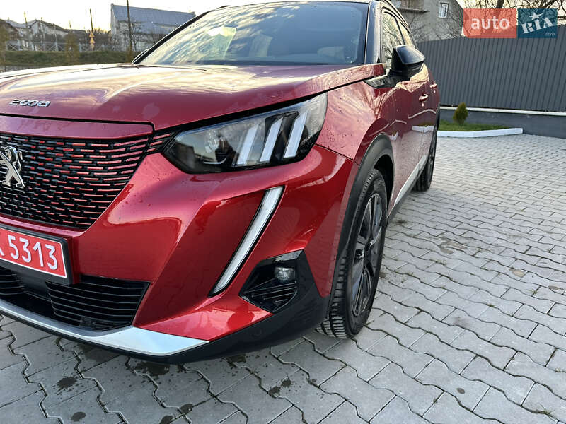 Внедорожник / Кроссовер Peugeot e-2008 2021 в Волочиске