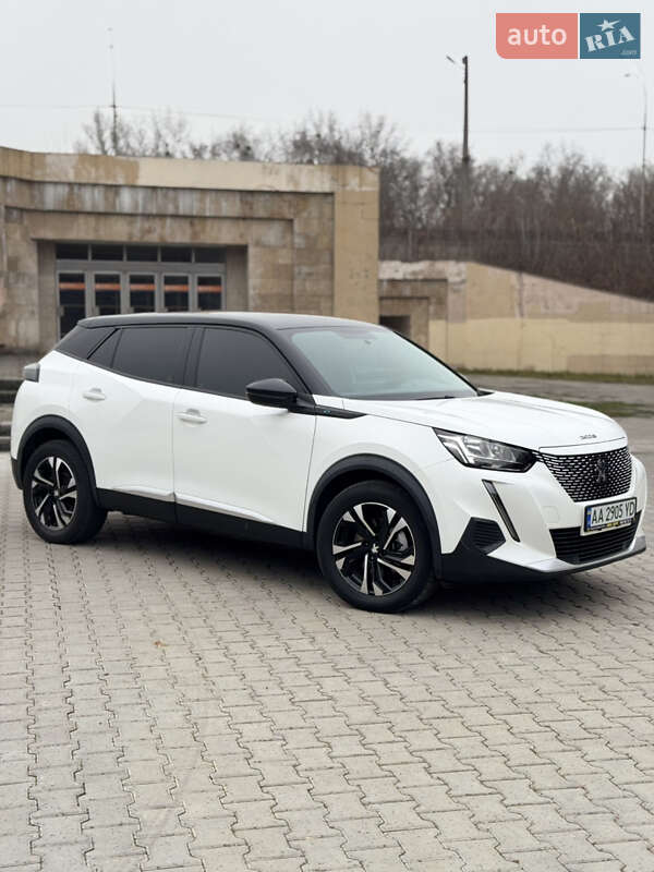 Позашляховик / Кросовер Peugeot e-2008 2020 в Києві