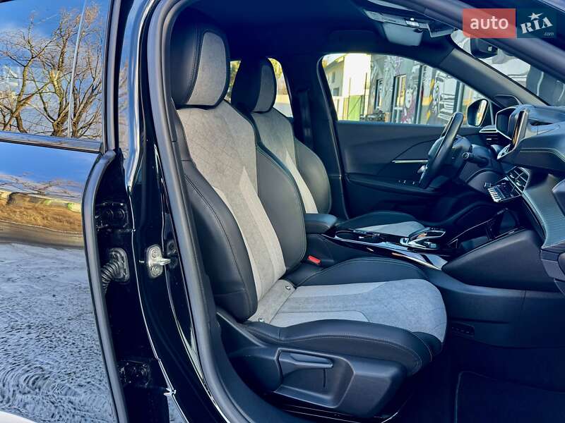 Позашляховик / Кросовер Peugeot e-2008 2020 в Дрогобичі фото 67 Позашляховик / Кросовер Peugeot e-2008 2020 в Дрогобичі