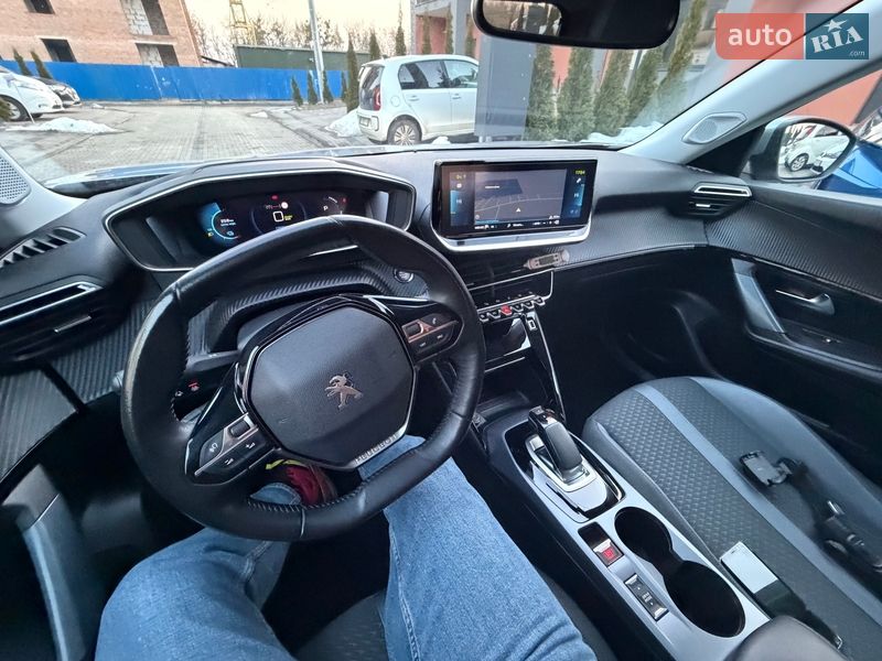 Внедорожник / Кроссовер Peugeot e-2008 2020 в Луцке