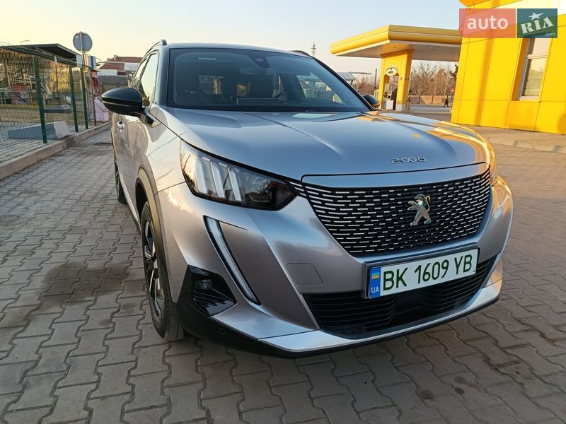 Внедорожник / Кроссовер Peugeot e-2008 2020 в Дубно