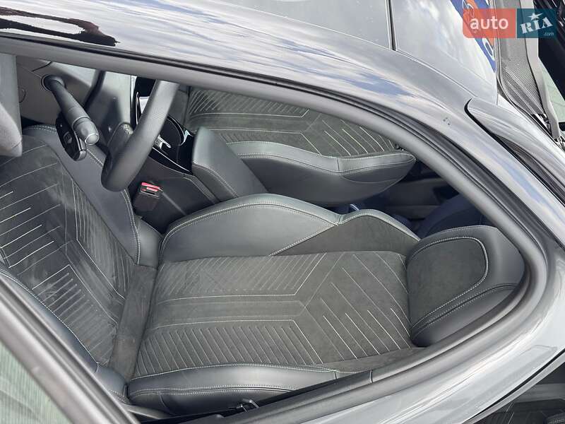 Внедорожник / Кроссовер Peugeot e-2008 2024 в Львове