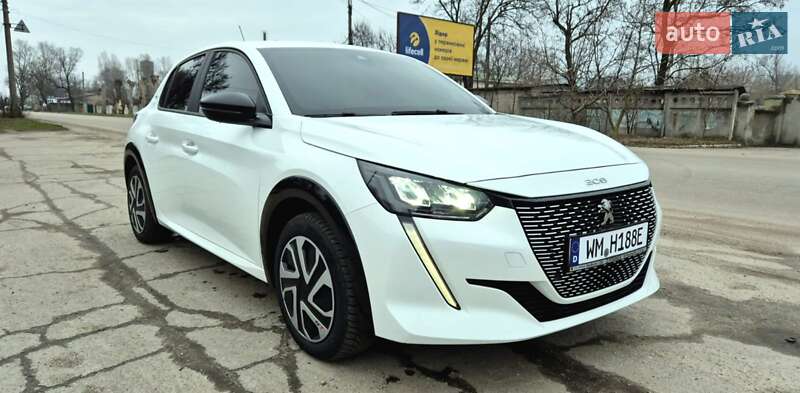 Хетчбек Peugeot e-208 2023 в Жовтих Водах