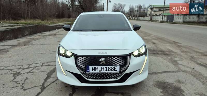 Хетчбек Peugeot e-208 2023 в Жовтих Водах