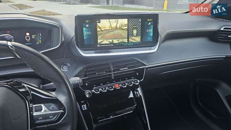 Хэтчбек Peugeot e-208 2021 в Ивано-Франковске