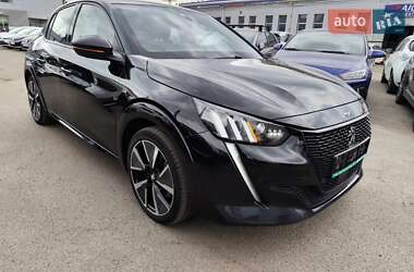 Хэтчбек Peugeot e-208 2020 в 