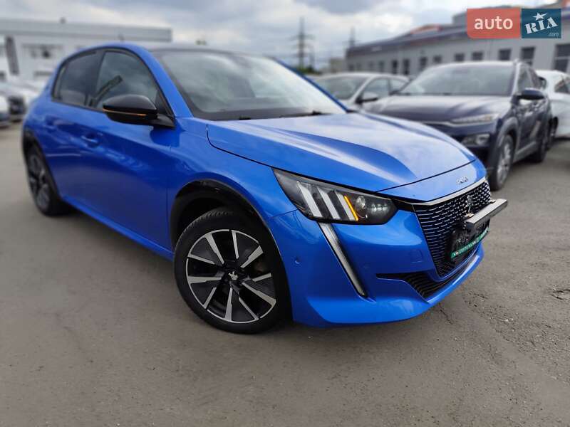 Peugeot e-208 2020