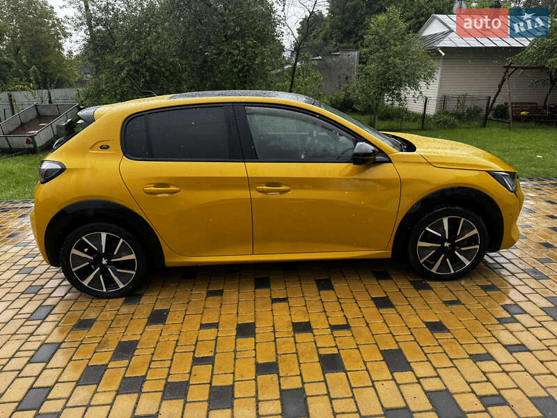 Хетчбек Peugeot e-208 2021 в Коломиї