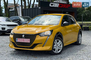 Хетчбек Peugeot e-208 2023 в Стрию