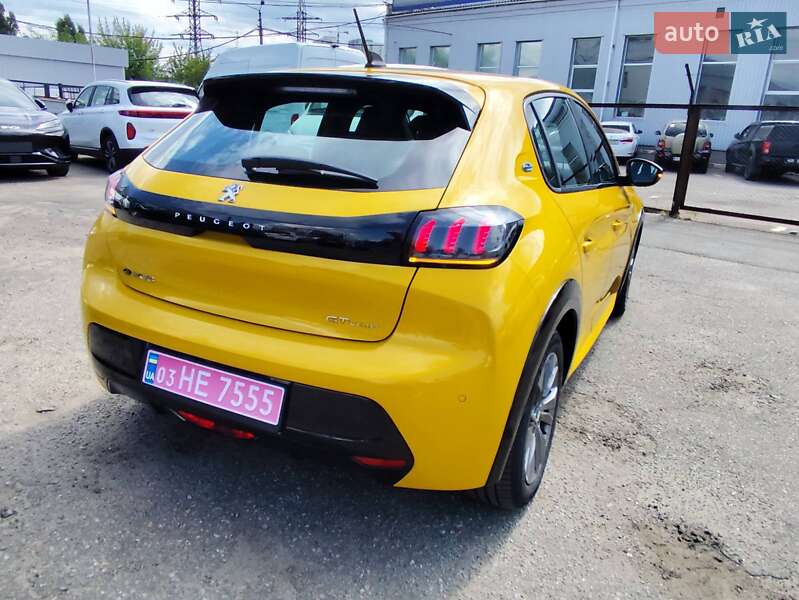 Хетчбек Peugeot e-208 2019 в Києві