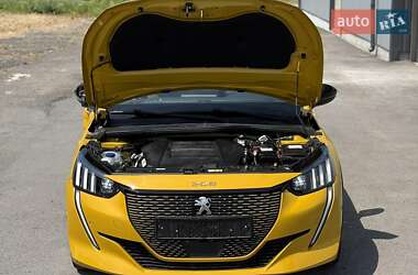Хэтчбек Peugeot e-208 2022 в 