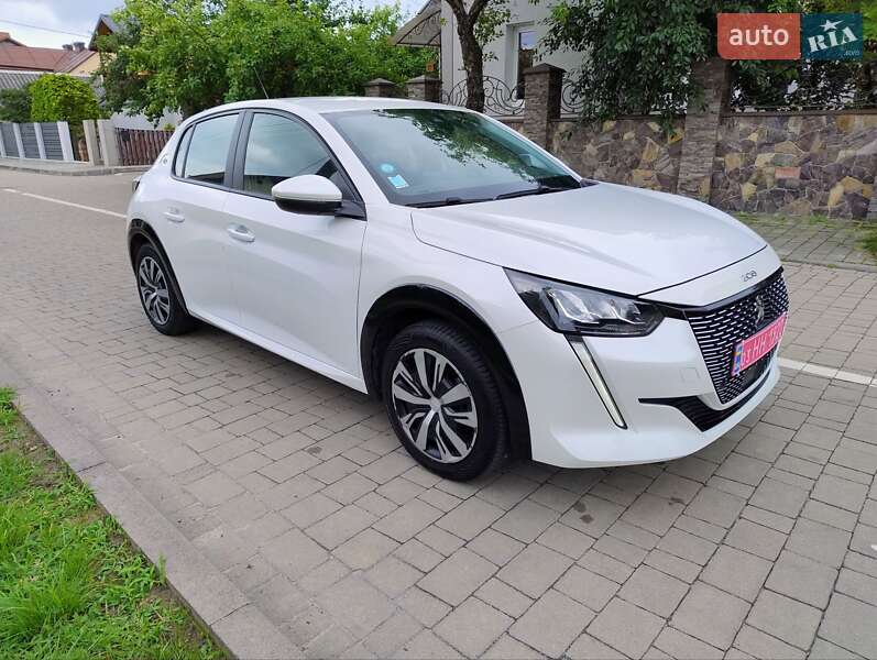 Peugeot e-208 2020