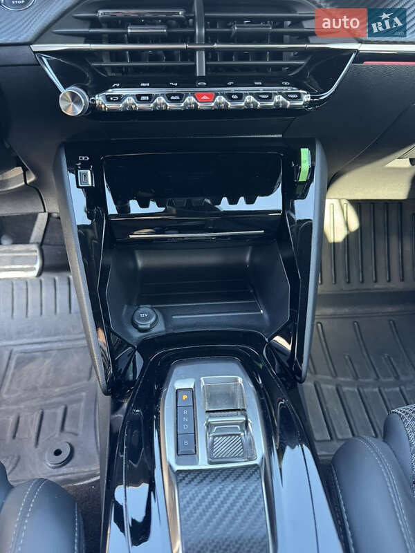 Хетчбек Peugeot e-208 2022 в Києві