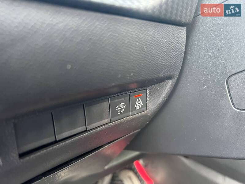 Хетчбек Peugeot e-208 2019 в Львові