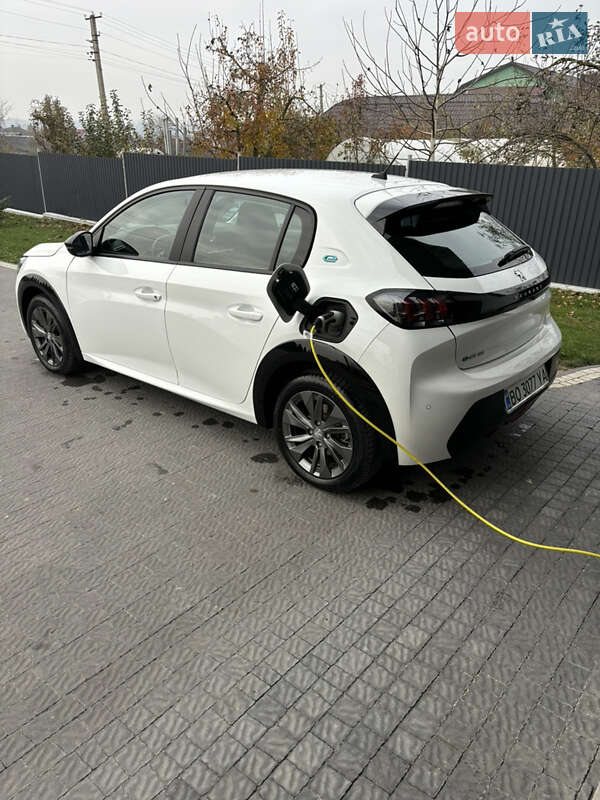 Хэтчбек Peugeot e-208 2021 в Тернополе фото 14 Хэтчбек Peugeot e-208 2021 в Тернополе