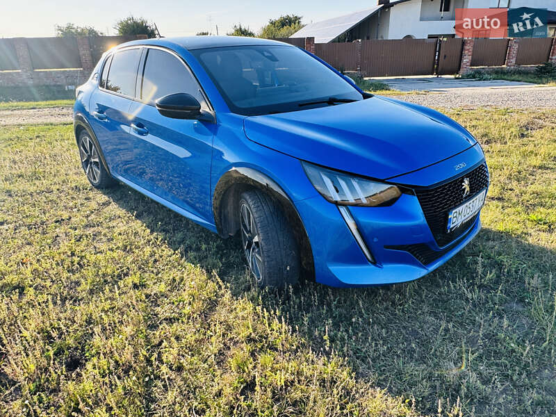 Хэтчбек Peugeot e-208 2020 в Ромнах