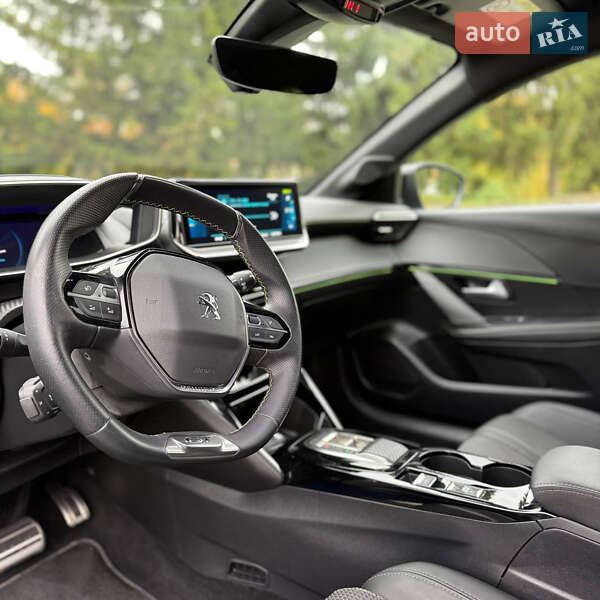 Хэтчбек Peugeot e-208 2023 в Ровно