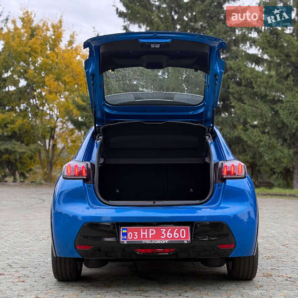 Хэтчбек Peugeot e-208 2023 в Ровно