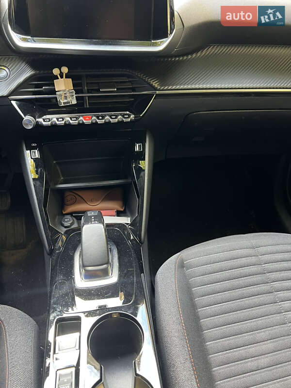 Хетчбек Peugeot e-208 2020 в Львові фото 7 Хетчбек Peugeot e-208 2020 в Львові