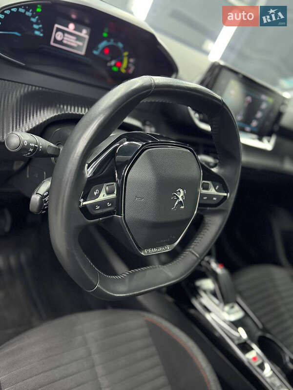 Хэтчбек Peugeot e-208 2021 в Коломые