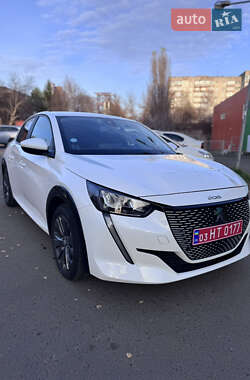 Хэтчбек Peugeot e-208 2021 в Ровно