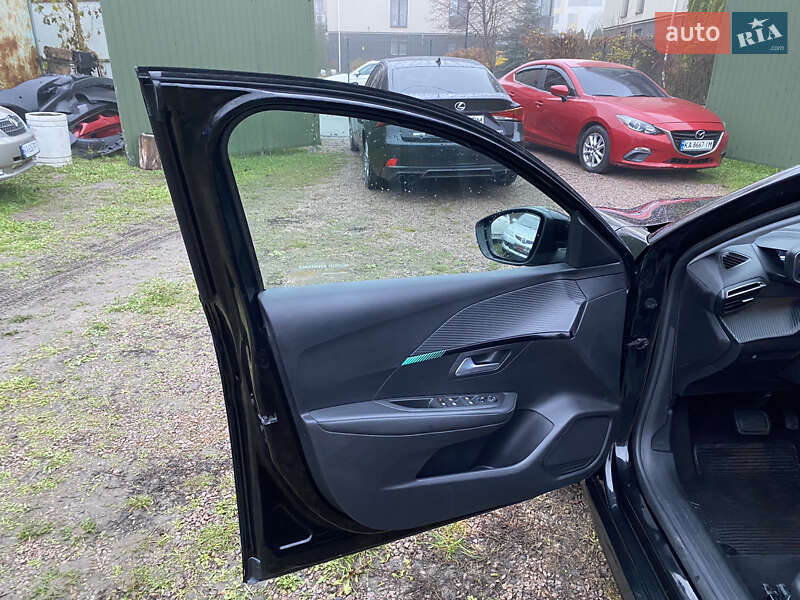 Хетчбек Peugeot e-208 2021 в Києві