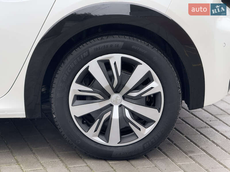 Хэтчбек Peugeot e-208 2020 в Виннице фото 12 Хэтчбек Peugeot e-208 2020 в Виннице