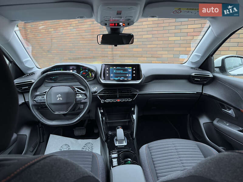 Хэтчбек Peugeot e-208 2020 в Виннице фото 29 Хэтчбек Peugeot e-208 2020 в Виннице
