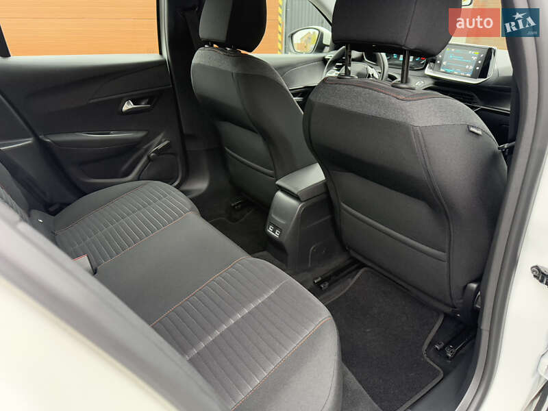 Хэтчбек Peugeot e-208 2020 в Виннице фото 40 Хэтчбек Peugeot e-208 2020 в Виннице