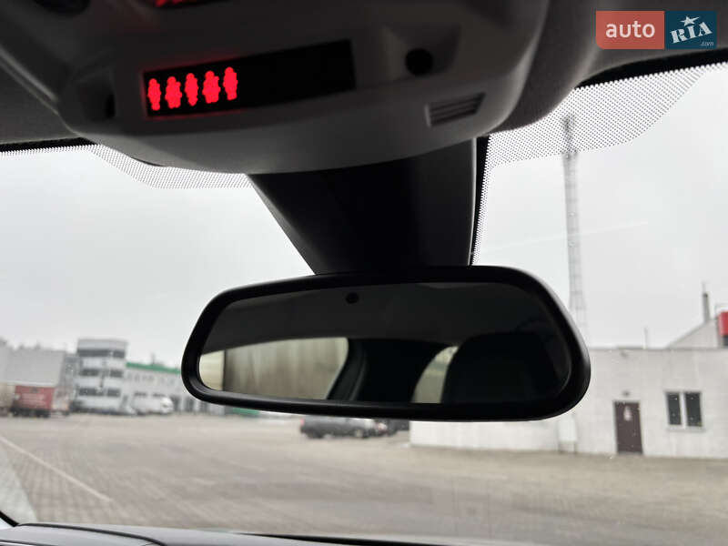 Хетчбек Peugeot e-208 2020 в Черкасах фото 22 Хетчбек Peugeot e-208 2020 в Черкасах