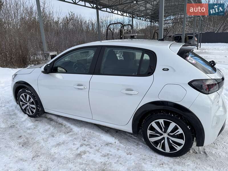 Хэтчбек Peugeot e-208 2020 в Полтаве фото 17 Хэтчбек Peugeot e-208 2020 в Полтаве
