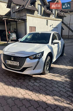 Хэтчбек Peugeot e-208 2020 в Львове