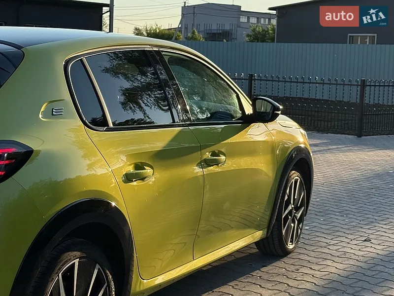 Peugeot e-208 2024 VIN VR3UHZKX4R4155017 фото оголошення 12 з 87
