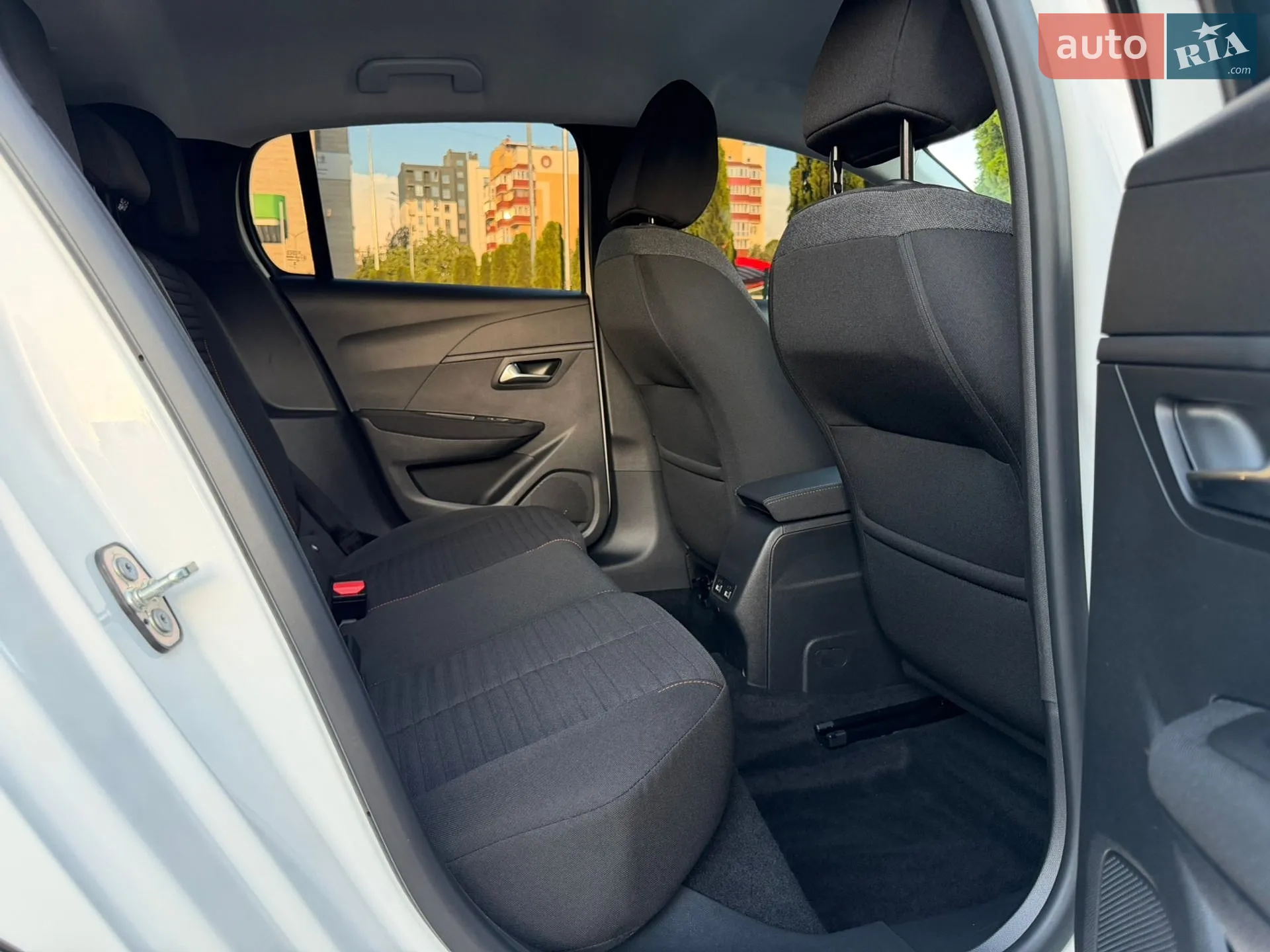 2023 Peugeot 208 - мініатюра 60