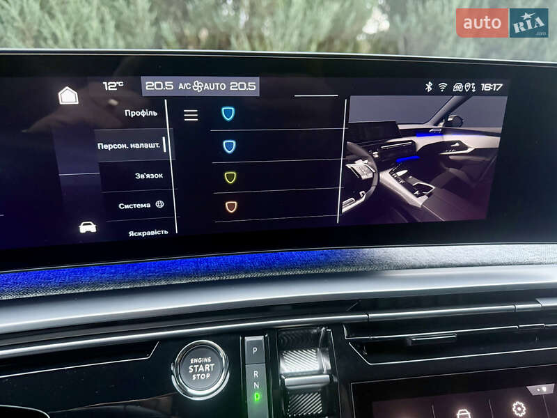 Внедорожник / Кроссовер Peugeot e-3008 2024 в Самборе