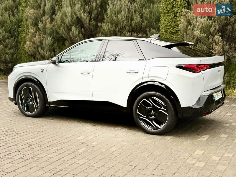 Внедорожник / Кроссовер Peugeot e-3008 2024 в Самборе