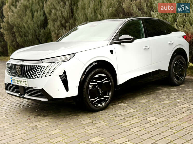 Внедорожник / Кроссовер Peugeot e-3008 2024 в Самборе
