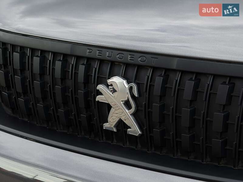 Грузовой фургон Peugeot e-Expert 2024 в Луцке