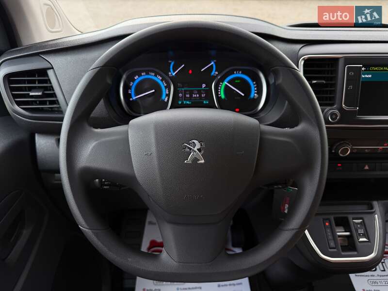 Грузовой фургон Peugeot e-Expert 2024 в Луцке