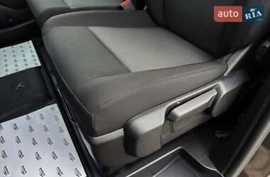 Вантажний фургон Peugeot e-Expert 2024 в 