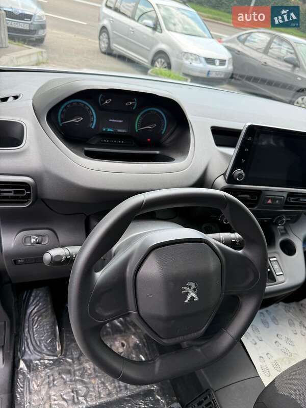 Вантажний фургон Peugeot E-Partner 2024 в Києві фото 15 Вантажний фургон Peugeot E-Partner 2024 в Києві