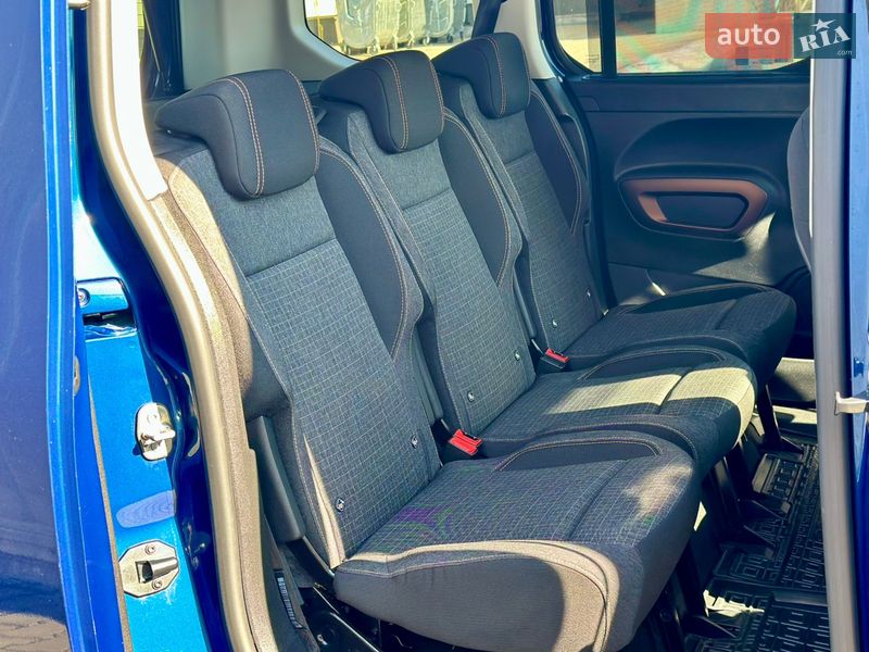 Минивэн Peugeot e-Rifter 2021 в Рожище