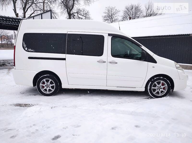 Peugeot Expert груз.-пасс. MAXI