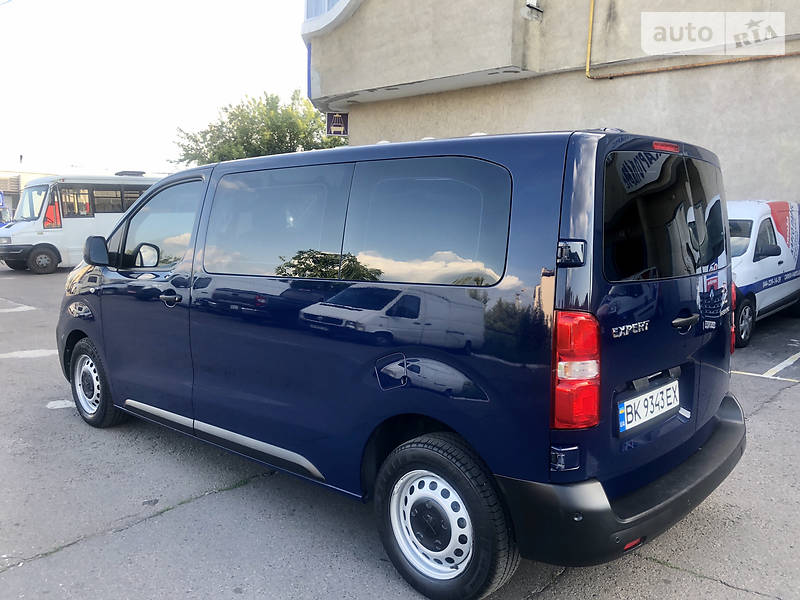 Минивэн Peugeot Expert 2016 в Ровно
