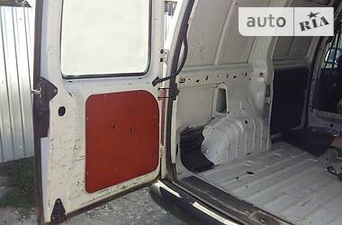 Грузопассажирский фургон Peugeot Expert 2006 в 