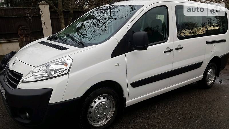 Минивэн Peugeot Expert 2014 в 
