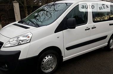 Минивэн Peugeot Expert 2014 в 