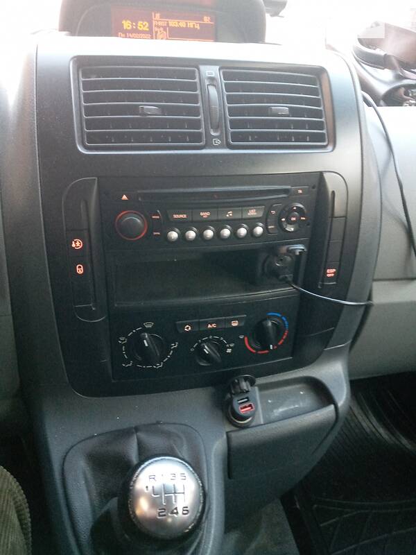 Мінівен Peugeot Expert 2012 в Івано-Франківську